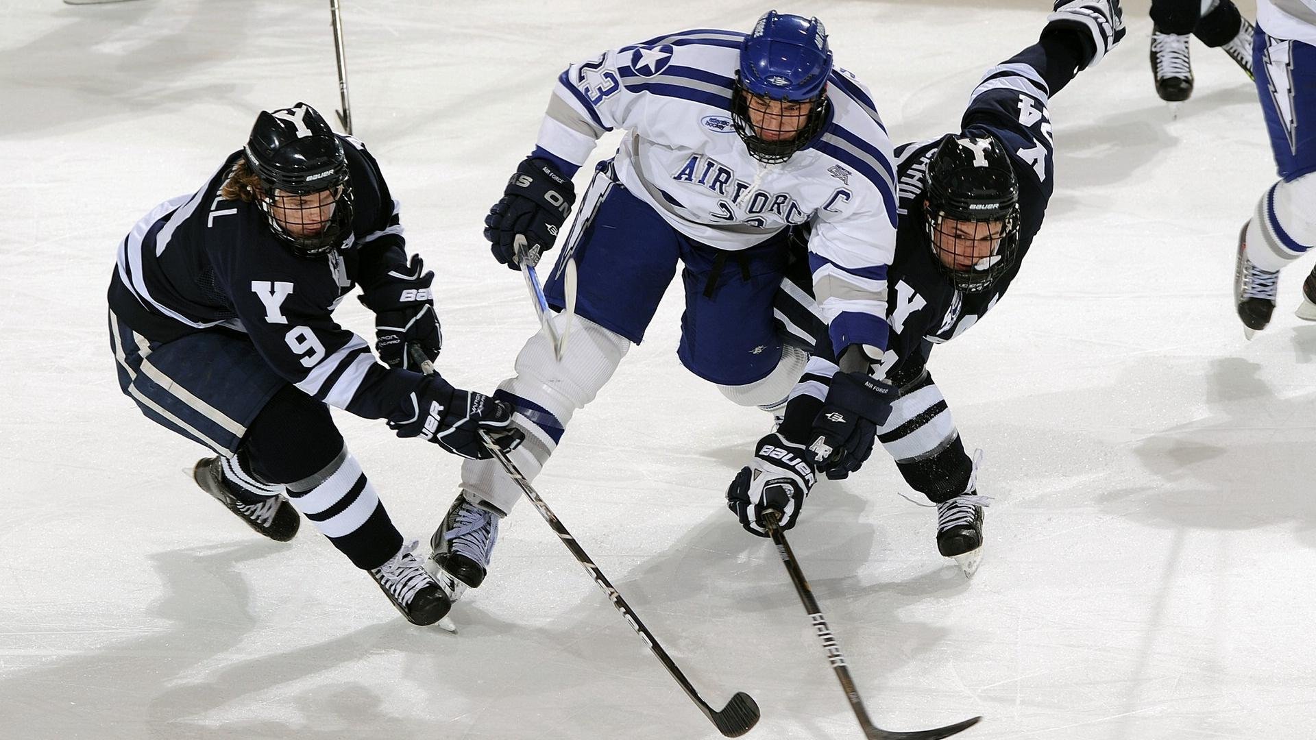 爱游戏真人体育娱乐-美洲杯精彩单刀：门将的神勇扑救成焦点，美洲杯冠军猜测